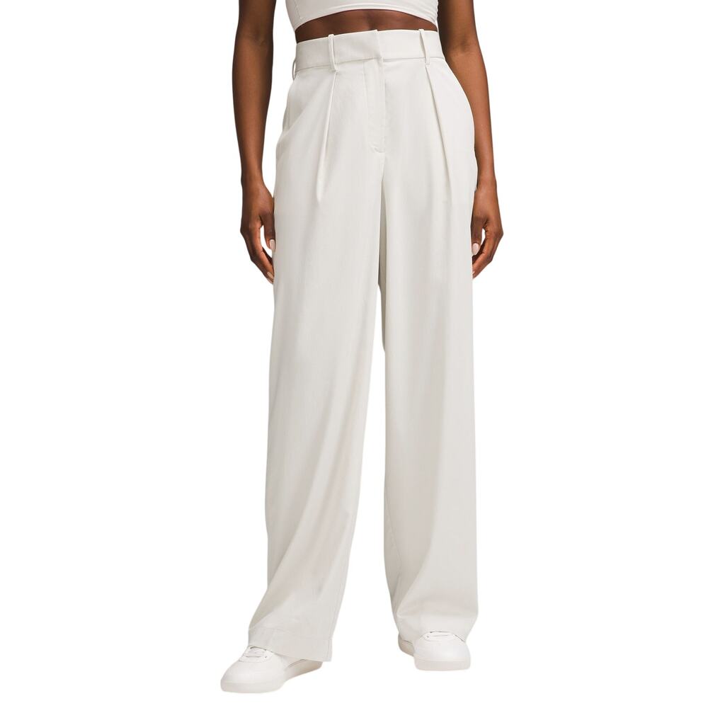 Lululemon Tailored Cream Pleat Front High Rise Trousers Size 6